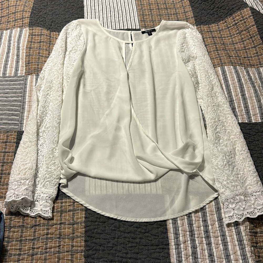 Sheer White XOXO top
